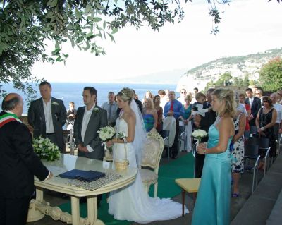 DREAM WEDDINGS IN ITALY - LUXURY and BUDGET WEDDING PACKAGES!
