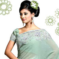 Sarees that brings the substances out of you