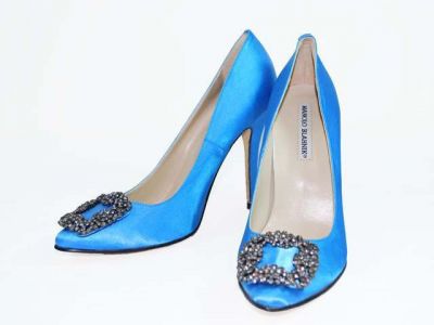 large quantity nice sandals & boots are available  