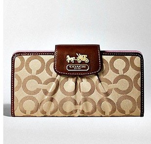 Buy New Arrivals in Leather Wallets For Men here