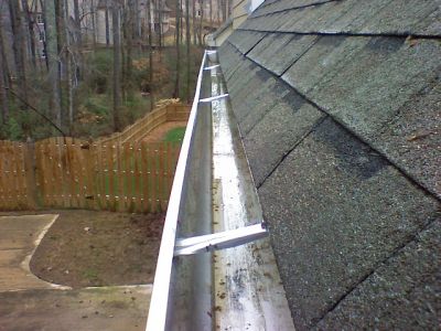 Pro Gutter Cleaning