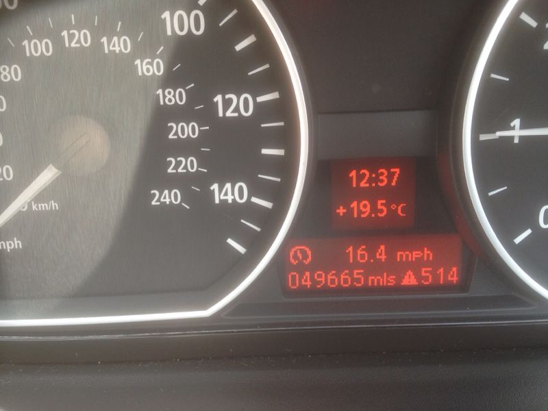 BMW 116, Reg 2006, 1.6L, 5 doors hatch back, very low mileage, 6 months MOT Road Tax 