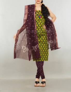 Online shopping for new year special salwar kameez by unnatisilks
