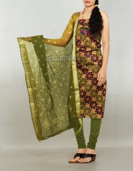 Online shopping for new year special salwar kameez by unnatisilks