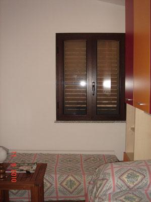 Eastern Sardinia holiday apartment to let. sleeps 4.