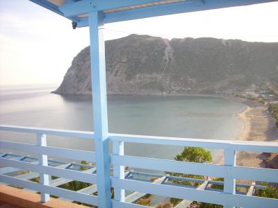 Greece Cyclades island of Milos rent rooms studio apartment