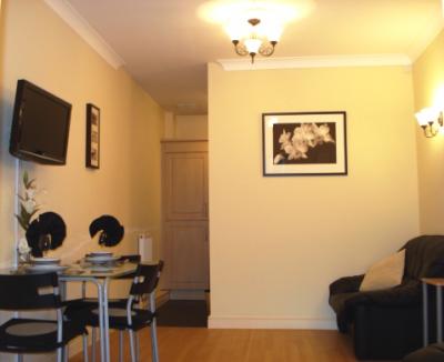 2 BEDROOM LUXURY CITY CENTRE APARTMENT (FULLY FURNISHED) NG1 6FE - £600 per month