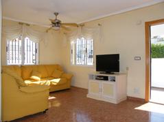 South facing villa on the Costa Blanca available from £100 per week