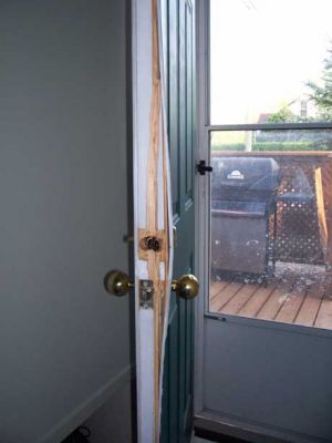 Fix BrOkEn Window/Door Rapid Respond Multiskilled Handymen in your Neighbourhood Emergency Call out