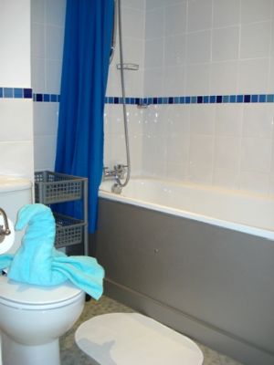 DOUBLE ROOM in 2 BED 2 BATH LUXURY CITY CENTRE FLAT (FULLY FURNISHED) £325 per month (NG1 1PR)