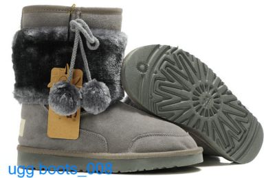 Supply 2013 fashion ugg shoes cheap：www.shoesshop-online.com