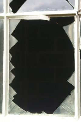 Fix BrOkEn Window/Door Rapid Respond Multiskilled Handymen in your Neighbourhood Emergency Call out