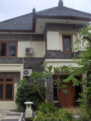 Bali Spacious Holiday Acommodation Kuta- Villa Tawa