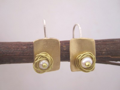 Handmade “Tumbaga” jewellery from Latin America