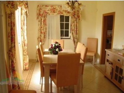 Luxury Villa in the Oura, Albufeira, The Algarve - Sunny days in the South