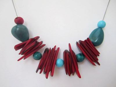 Vegetable ivory jewellery from Latin America