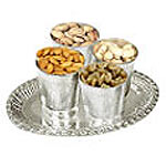 Bang your celebration with gift extravaganza