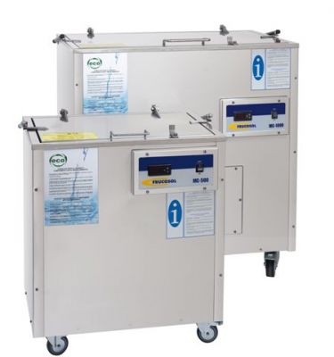 Decarboniser cleaning machines