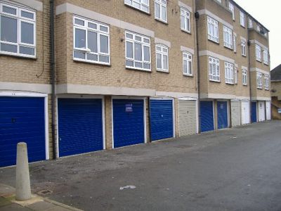 Garages To Rent