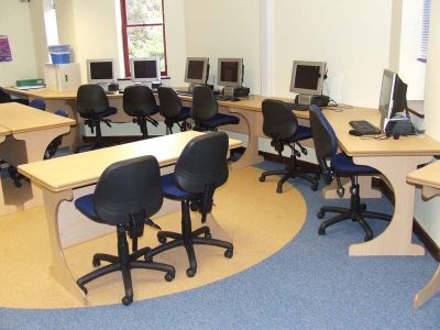 Library shelving for institutions in UK at best rates.