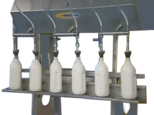 Filling machine for liquids (milk, juices, oils, detergents, ...)