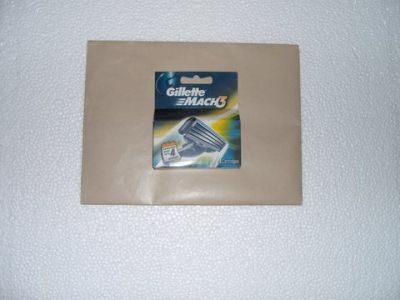 GILLETTE SET + 5 CARTRIDGES  mach 3