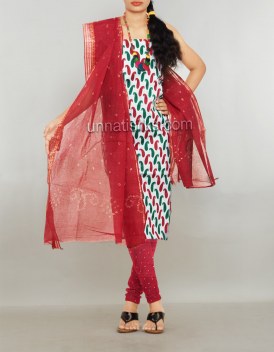 Online shopping for new year special salwar kameez by unnatisilks