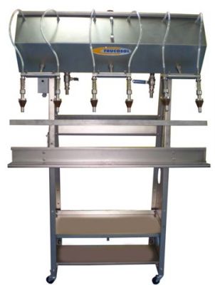 Filling machine for liquids (milk, juices, oils, detergents, ...)
