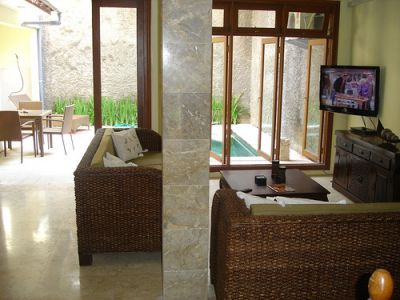 Bali Spacious Holiday Acommodation Kuta- Villa Tawa
