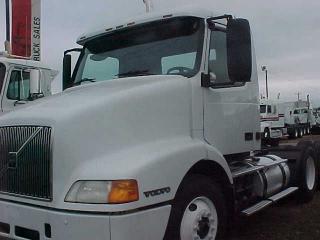 Used 2000 Volvo Vnm64t Heavy Duty Truck For Sale in South Carolina Greenville