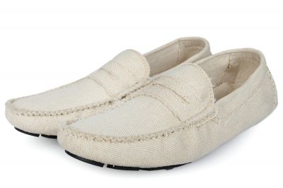 WHOLESALER  OF BRAND SHOES