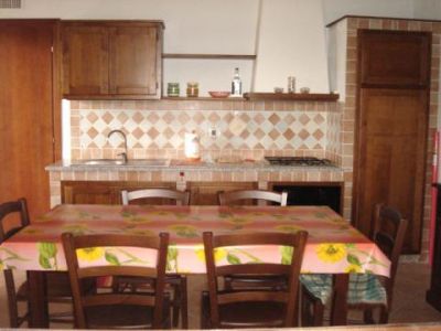 Eastern Sardinia holiday villa with pool, sleeps 6.