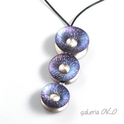 Free delivery & 5%-off for all new customers