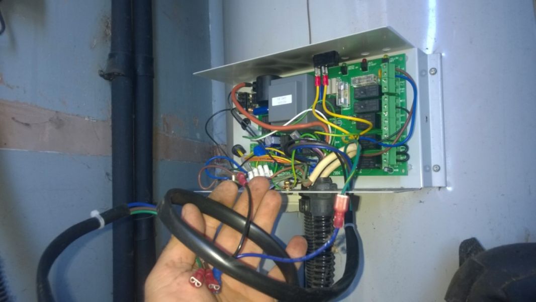 02071667835 Bathroom sink fitting in ALDERSGATE STREET plumbers 