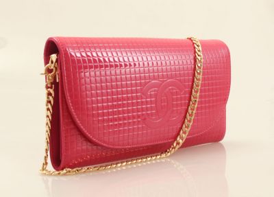 Buy New Arrivals in Leather Wallets For Men here